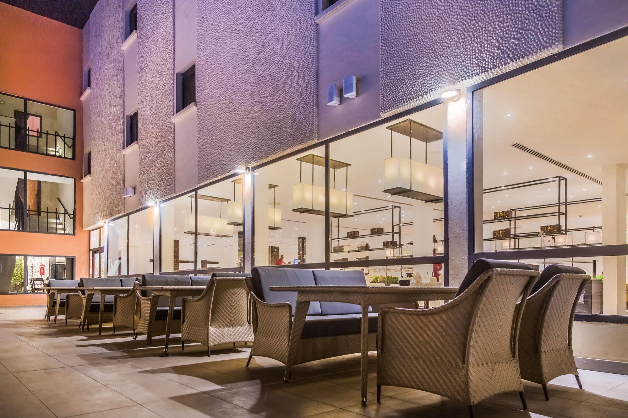Azalai Hotel Нуакшот Екстер'єр фото